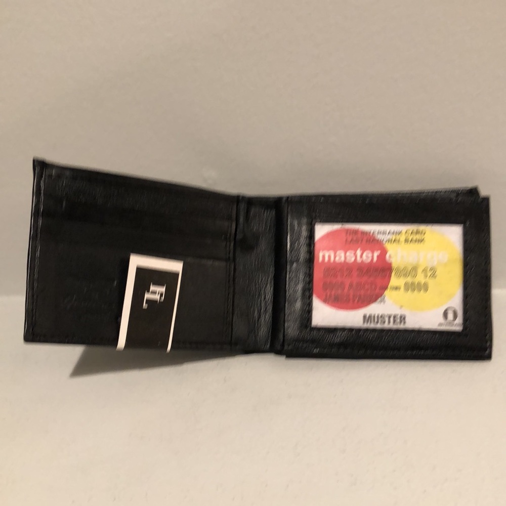- Mens Wallet - Picture 2 of 7